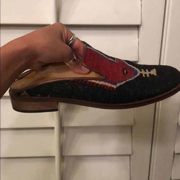 Vintage embroidered loafers - Picture 4 of 4